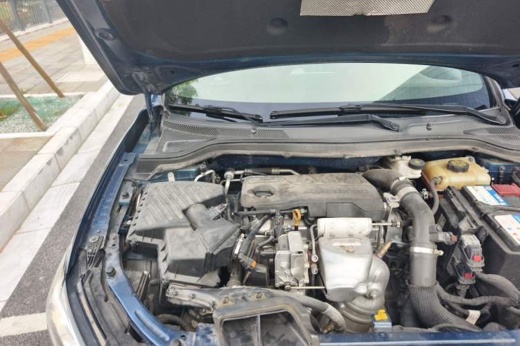 Used Chevrolet Monza 2019 RS 330T Automatic Comfort Edition China VI Standard Engine Bay Right