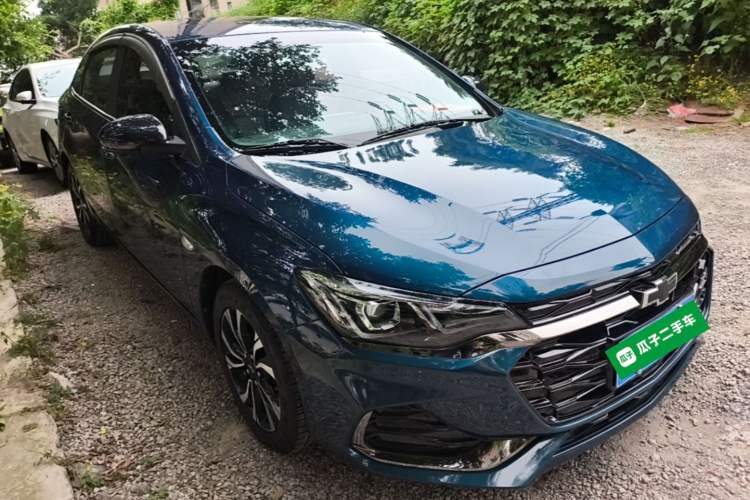 Used Chevrolet Monza 2019 RS 330T Automatic Comfort Edition China VI Standard Front Right 45 Deg