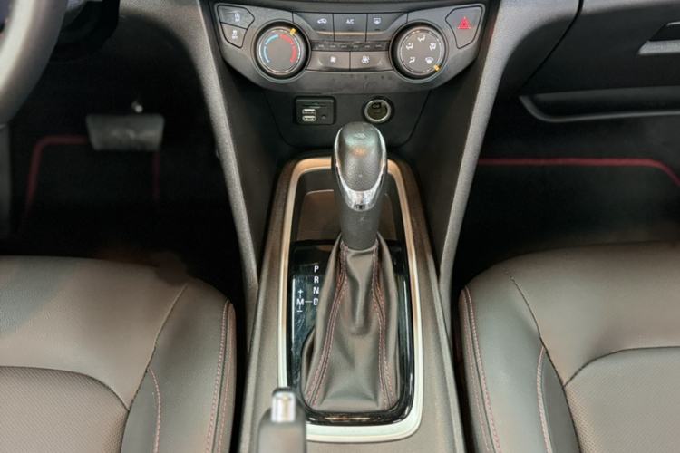 Used Chevrolet Monza 2019 RS 330T Automatic Comfort Edition China VI Standard Interior 1