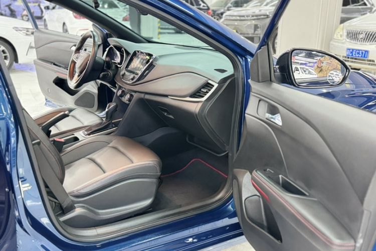 Used Chevrolet Monza 2019 RS 330T Automatic Comfort Edition China VI Standard Interior 10
