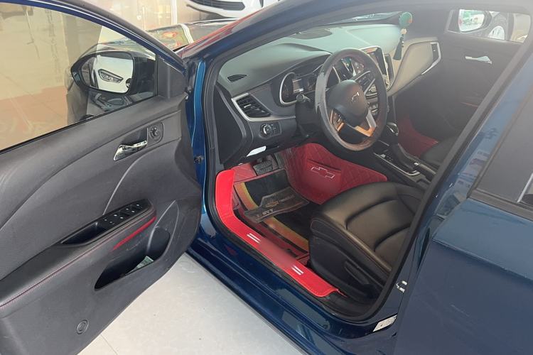 Used Chevrolet Monza 2019 RS 330T Automatic Comfort Edition China VI Standard Interior 2