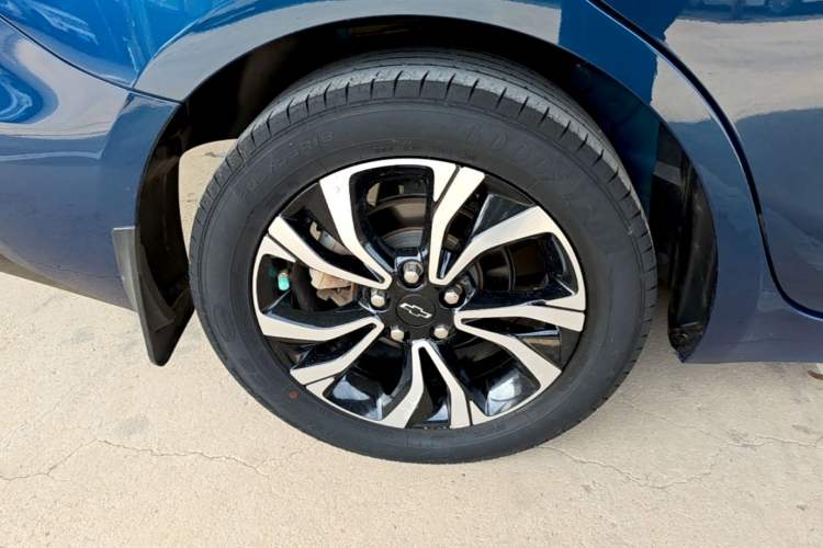 Used Chevrolet Monza 2019 RS 330T Automatic Comfort Edition China VI Standard Right Rear Wheel Hub
