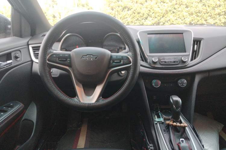 Used Chevrolet Monza 2019 RS 330T Automatic Comfort Edition China VI Standard Steering Wheel