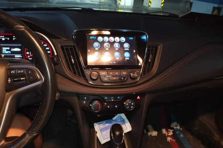 Used Chevrolet Monza 2019 RS 330T Automatic Comfort Edition China VI Standard Audio And AC Panel