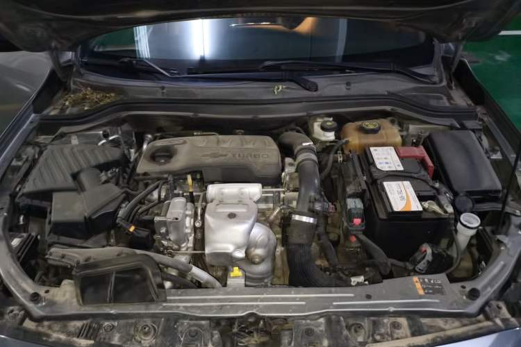 Used Chevrolet Monza 2019 RS 330T Automatic Comfort Edition China VI Standard Engine Bay