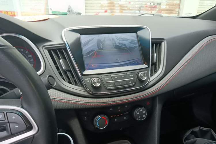 Used Chevrolet Monza 2019 RS 330T Automatic Comfort Edition China VI Standard Audio And AC Panel