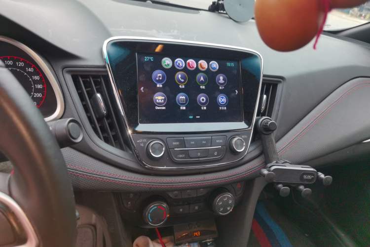 Used Chevrolet Monza 2019 RS 330T Automatic Comfort Edition China VI Standard Audio And AC Panel