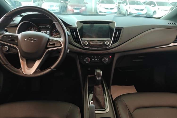 Used Chevrolet Monza 2019 RS 330T Automatic Comfort Edition China VI Standard Audio And AC Panel
