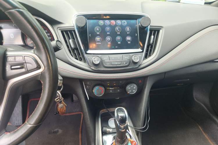 Used Chevrolet Monza 2019 RS 330T Automatic Comfort Edition China VI Standard Audio And AC Panel