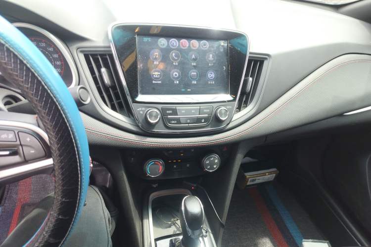 Used Chevrolet Monza 2019 RS 330T Automatic Comfort Edition China VI Standard Audio And AC Panel