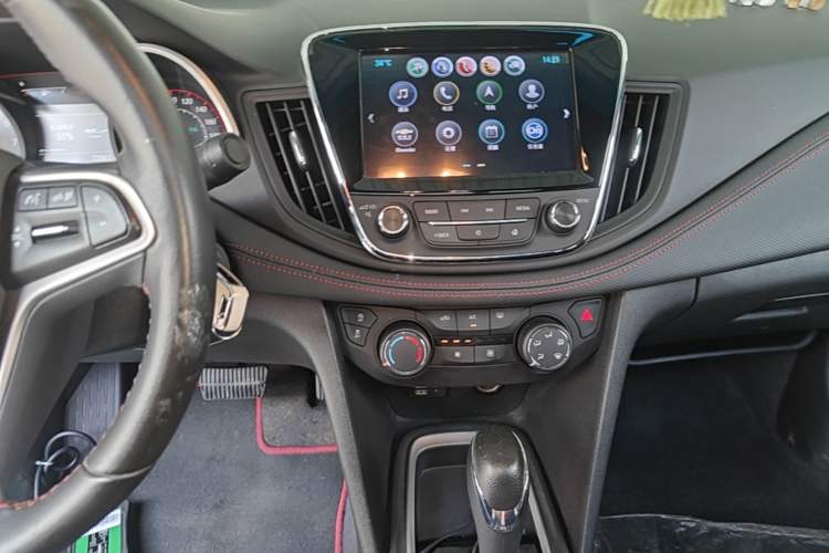Used Chevrolet Monza 2019 RS 330T Automatic Comfort Edition China VI Standard Audio And AC Panel