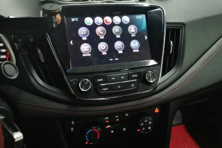 Used Chevrolet Monza 2019 RS 330T Automatic Comfort Edition China VI Standard Audio And AC Panel