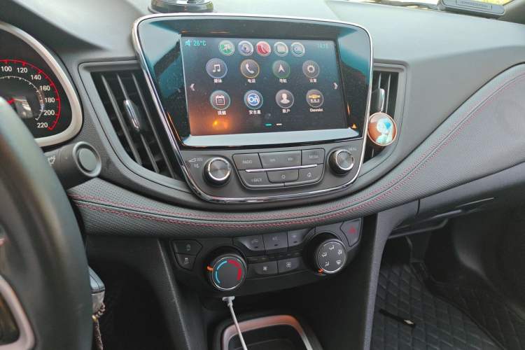 Used Chevrolet Monza 2019 RS 330T Automatic Comfort Edition China VI Standard Audio And AC Panel