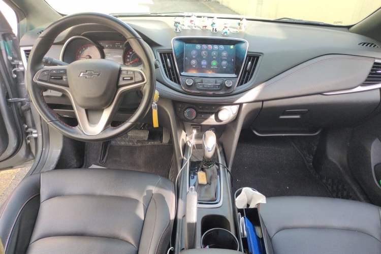 Used Chevrolet Monza 2019 RS 330T Automatic Comfort Edition China VI Standard Center Console