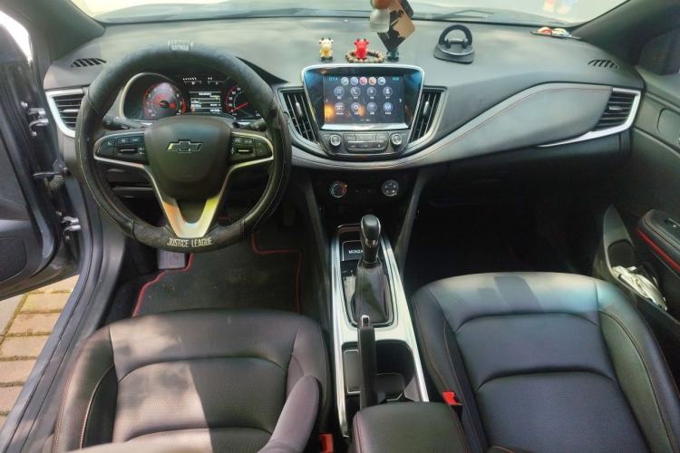 Used Chevrolet Monza 2019 RS 330T Automatic Comfort Edition China VI Standard Center Console