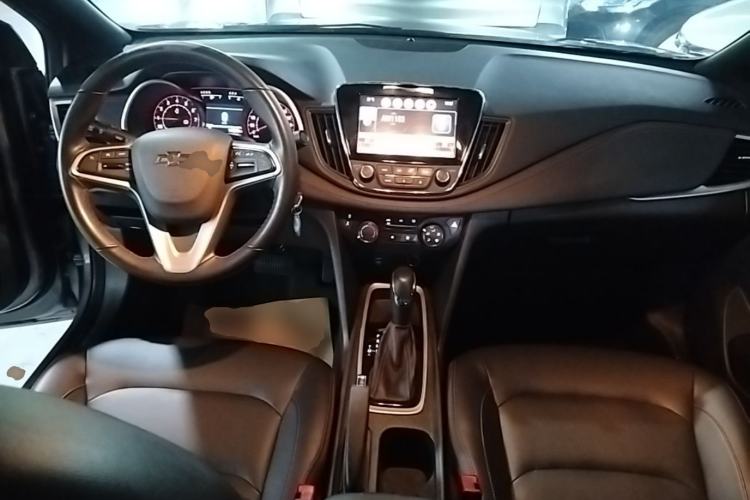 Used Chevrolet Monza 2019 RS 330T Automatic Comfort Edition China VI Standard Center Console
