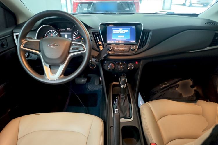 Used Chevrolet Monza 2019 Redline 320T Dual-Clutch Joyful Edition China VI Standard Center Console