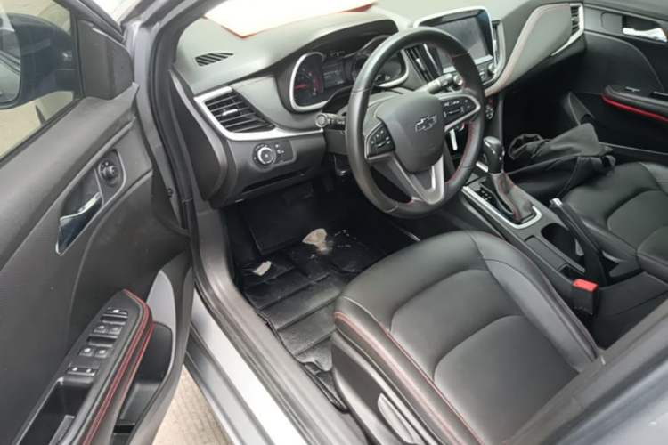 Used Chevrolet Monza 2019 RS 330T Automatic Comfort Edition China VI Standard Driver Seat