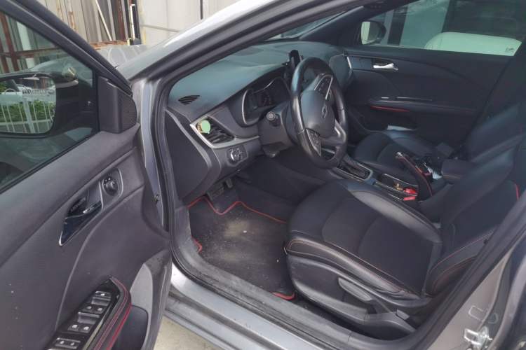 Used Chevrolet Monza 2019 RS 330T Automatic Comfort Edition China VI Standard Driver Seat
