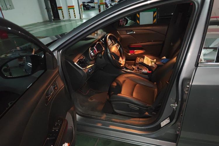 Used Chevrolet Monza 2019 RS 330T Automatic Comfort Edition China VI Standard Driver Seat