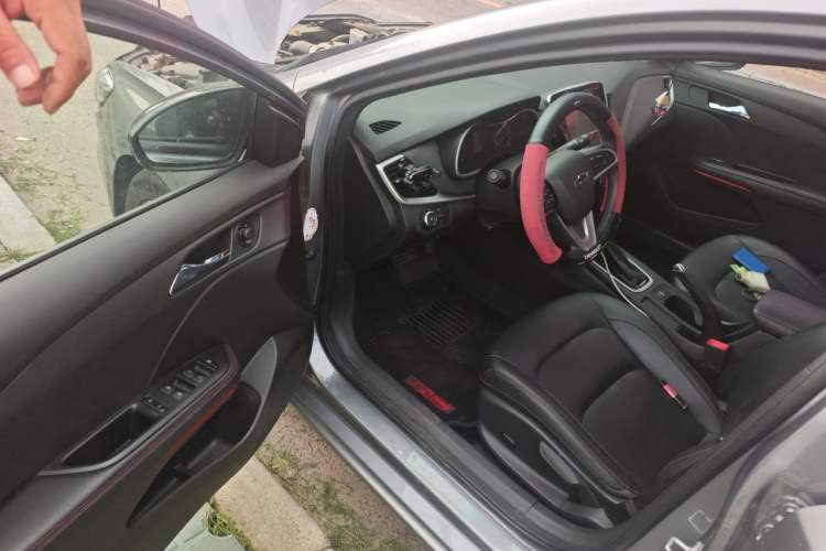 Used Chevrolet Monza 2019 RS 330T Automatic Sporty Edition China VI Standard Driver Seat