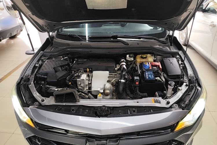 Used Chevrolet Monza 2019 RS 330T Automatic Comfort Edition China VI Standard Engine Bay