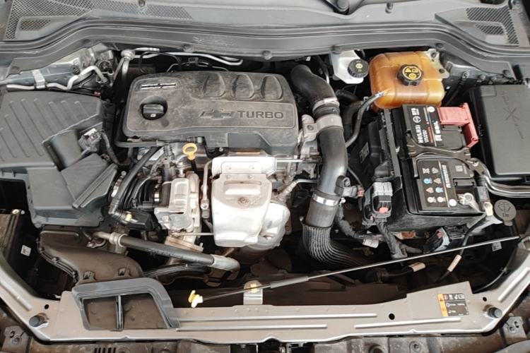 Used Chevrolet Monza 2019 RS 330T Automatic Comfort Edition China VI Standard Engine Bay