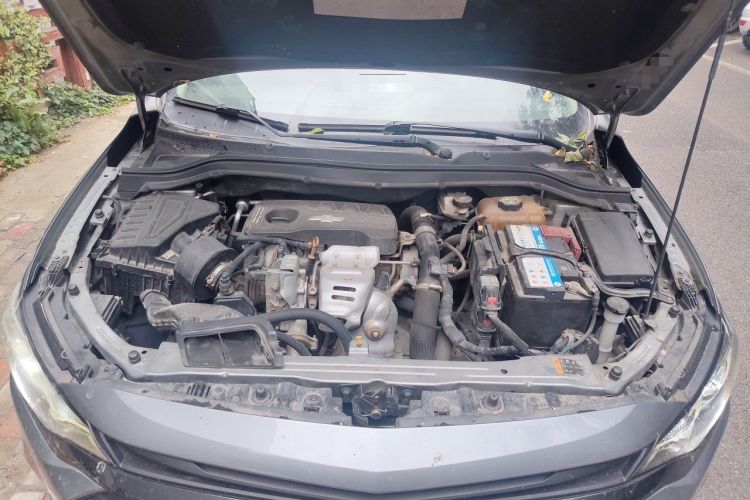 Used Chevrolet Monza 2019 Redline 320T Dual-Clutch Joyful Edition China VI Standard Engine Bay