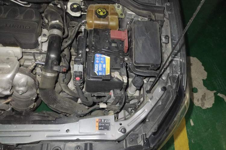 Used Chevrolet Monza 2019 RS 330T Automatic Sporty Edition China VI Standard Engine Bay Left