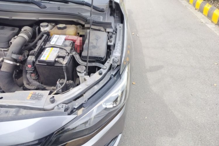 Used Chevrolet Monza 2019 RS 330T Automatic Comfort Edition China VI Standard Engine Bay Left