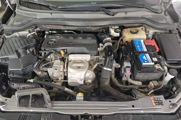 Used Chevrolet Monza 2019 RS 330T Automatic Comfort Edition China VI Standard Engine Bay