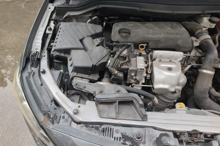 Used Chevrolet Monza 2019 RS 330T Automatic Sporty Edition China VI Standard Engine Bay Right