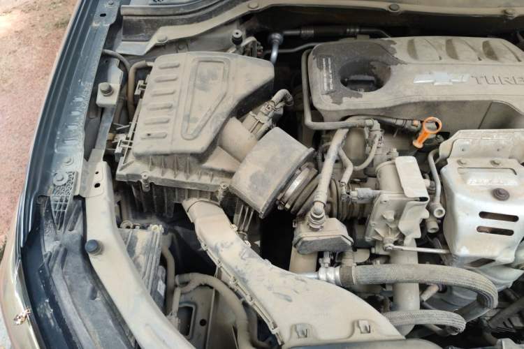Used Chevrolet Monza 2019 Redline 320T Dual-Clutch Sporty Version China VI Standard Engine Bay Right