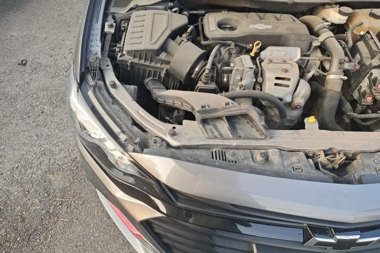 Used Chevrolet Monza 2019 Redline 320T Dual-Clutch Joyful Edition China VI Standard Engine Bay Right