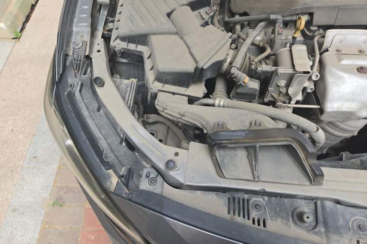 Used Chevrolet Monza 2019 RS 330T Automatic Comfort Edition China VI Standard Engine Bay Right