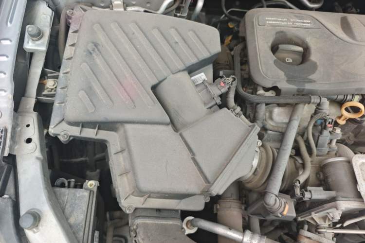 Used Chevrolet Monza 2019 RS 330T Automatic Sporty Edition China VI Standard Engine Bay Right
