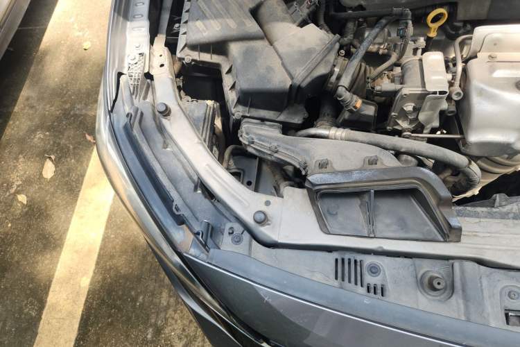 Used Chevrolet Monza 2019 RS 330T Automatic Comfort Edition China VI Standard Engine Bay Right