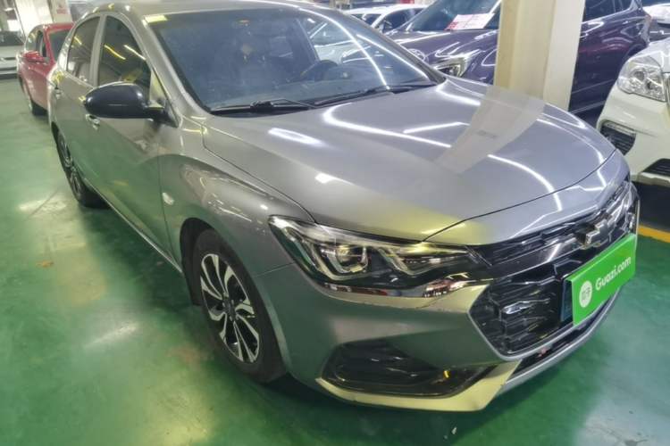 Used Chevrolet Monza 2019 RS 330T Automatic Comfort Edition China VI Standard Front Right 45 Deg