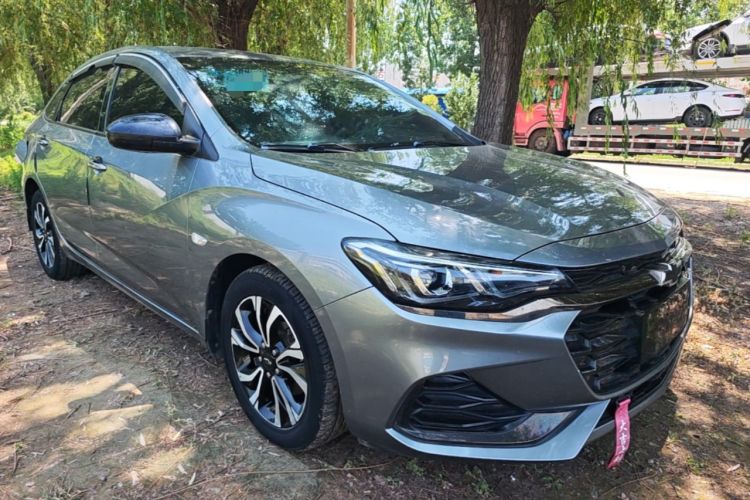 Used Chevrolet Monza 2019 RS 330T Automatic Comfort Edition China VI Standard Front Right 45 Deg