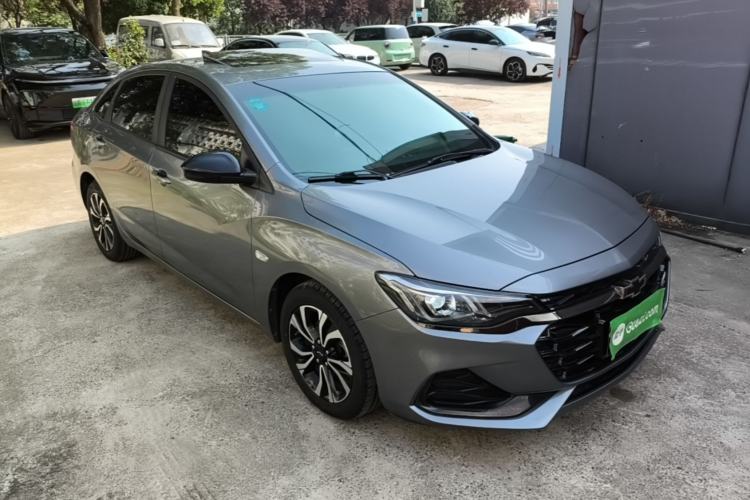 Used Chevrolet Monza 2019 RS 330T Automatic Comfort Edition China VI Standard Front Right 45 Deg