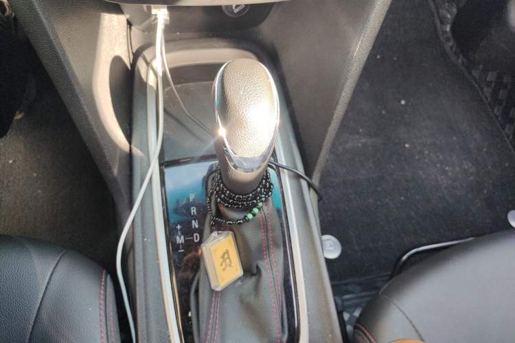 Used Chevrolet Monza 2019 RS 330T Automatic Comfort Edition China VI Standard Gear Lever