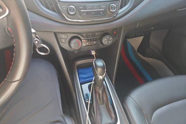 Used Chevrolet Monza 2019 RS 330T Automatic Comfort Edition China VI Standard Gear Lever