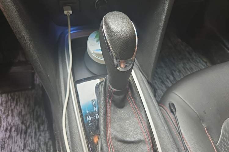 Used Chevrolet Monza 2019 RS 330T Automatic Comfort Edition China VI Standard Gear Lever