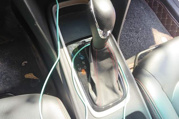 Used Chevrolet Monza 2019 Redline 320T Dual-Clutch Sporty Version China VI Standard Gear Lever