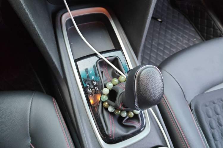Used Chevrolet Monza 2019 RS 330T Automatic Comfort Edition China VI Standard Gear Lever