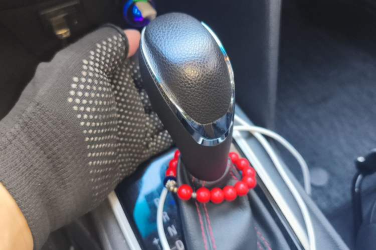 Used Chevrolet Monza 2019 RS 330T Automatic Comfort Edition China VI Standard Gear Lever