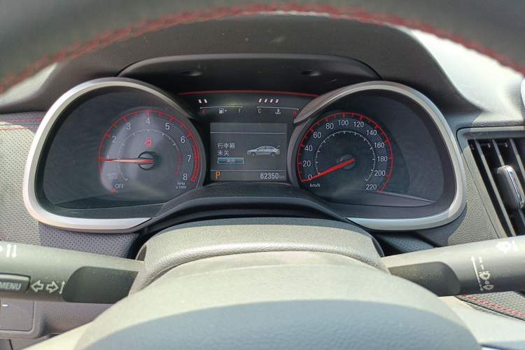 Used Chevrolet Monza 2019 RS 330T Automatic Comfort Edition China VI Standard Instrument Cluster