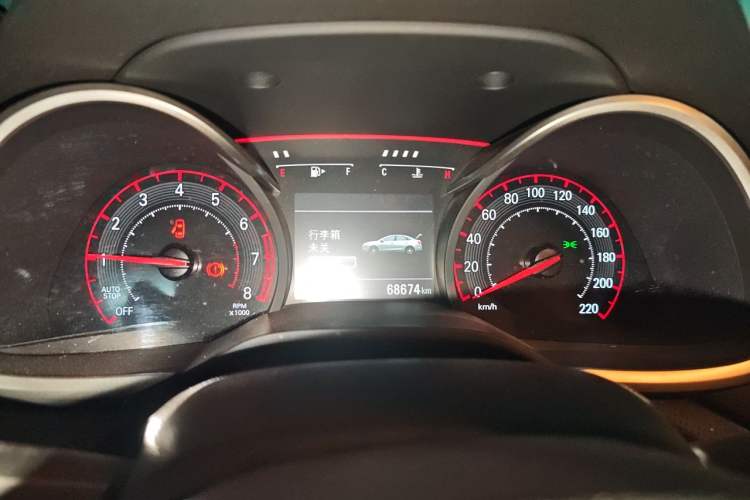 Used Chevrolet Monza 2019 RS 330T Automatic Comfort Edition China VI Standard Instrument Cluster