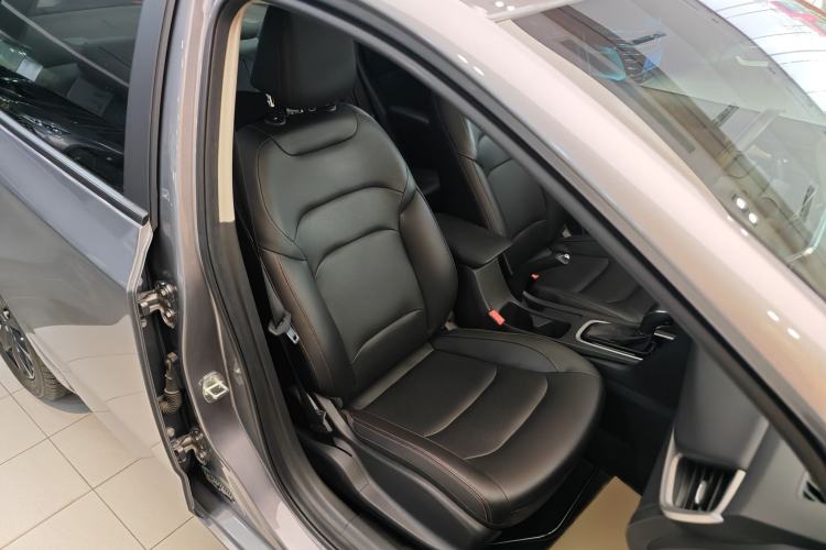 Used Chevrolet Monza 2019 Redline 320T Dual-Clutch Sporty Version China VI Standard Interior 1