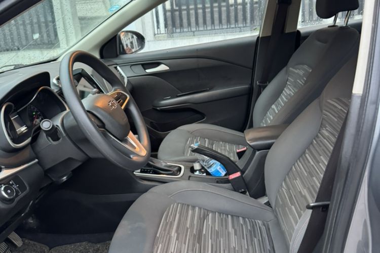 Used Chevrolet Monza 2019 Redline 320T Dual-Clutch Joyful Edition China VI Standard Interior 1